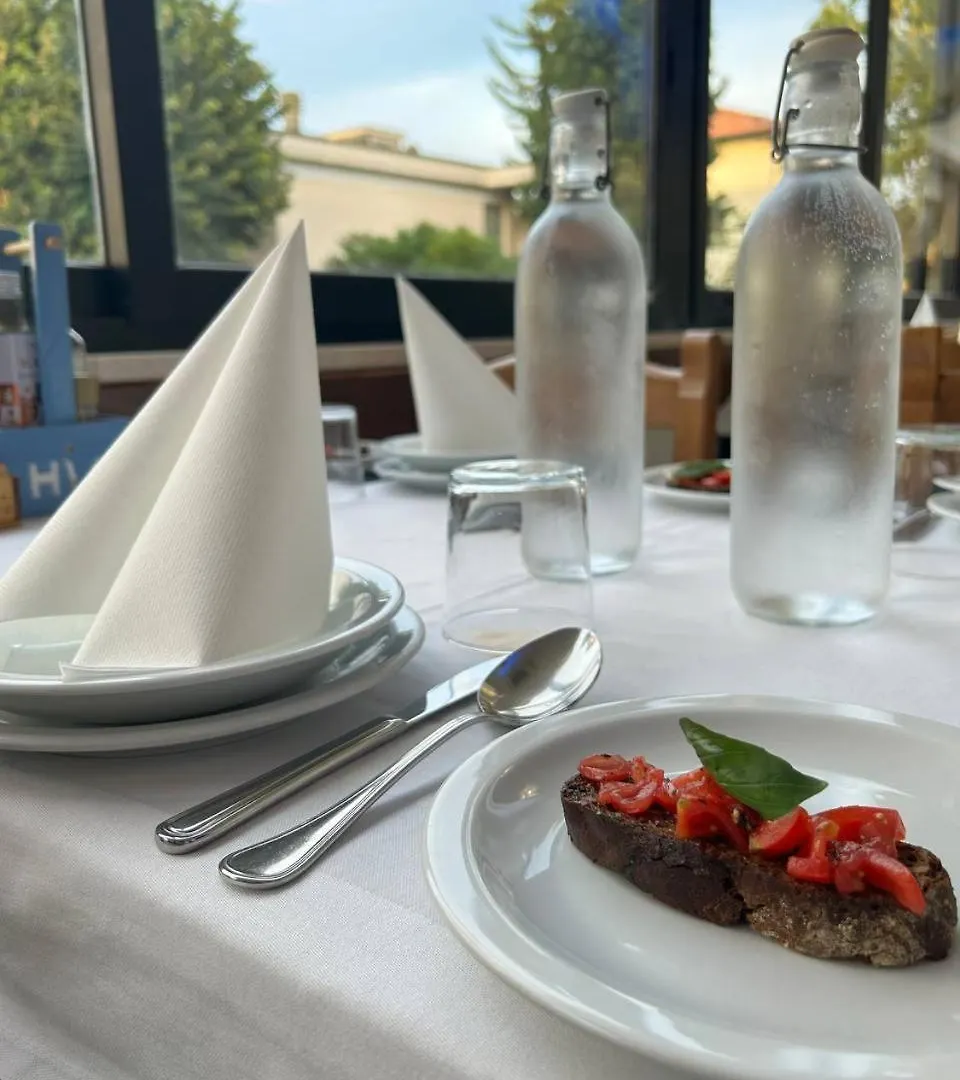 Hotel Vallechiara Cesenatico Italy